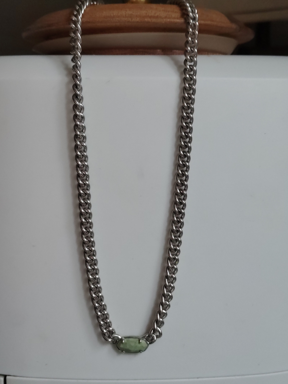 Kendra Scott Grier Pendant Necklace in Sea Green.